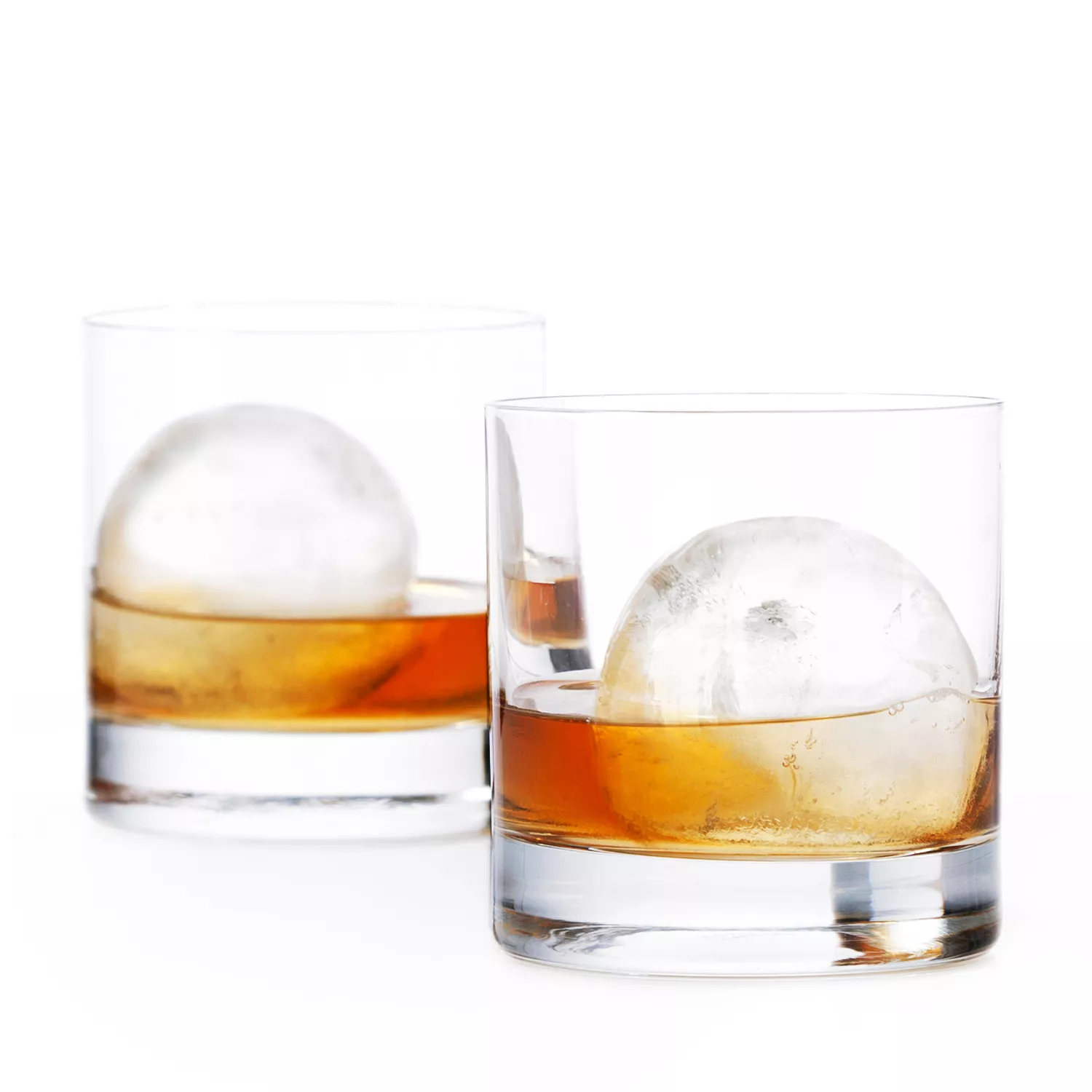 Whiskey On The Rocks Set 2 Whiskey Glasses with Two Ice Cube Molds