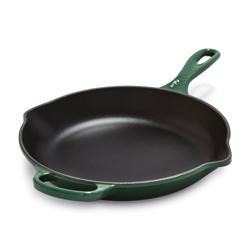 Le Creuset Signature Cast-Iron Skillet, 10.25"