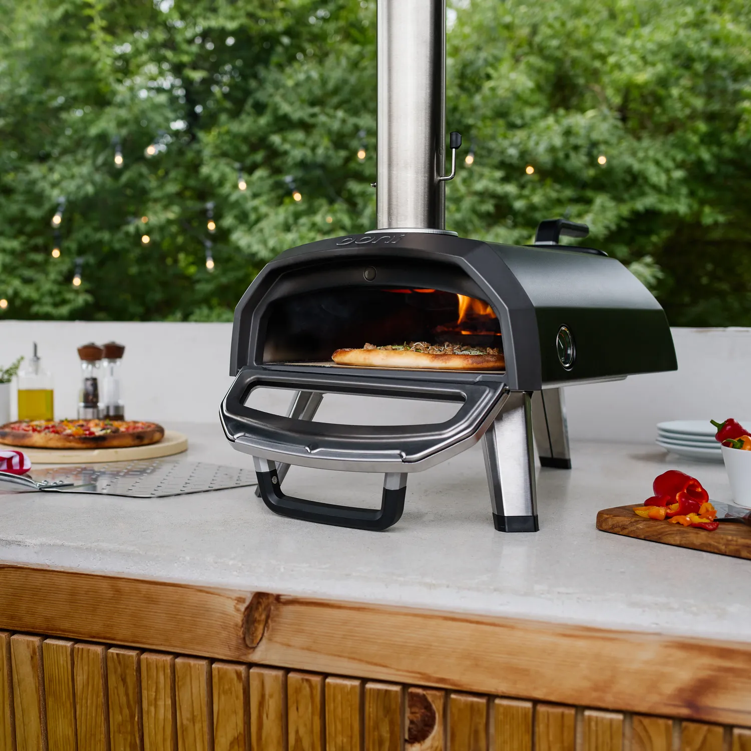 Ooni Karu 12G Multi-Fuel Pizza Oven