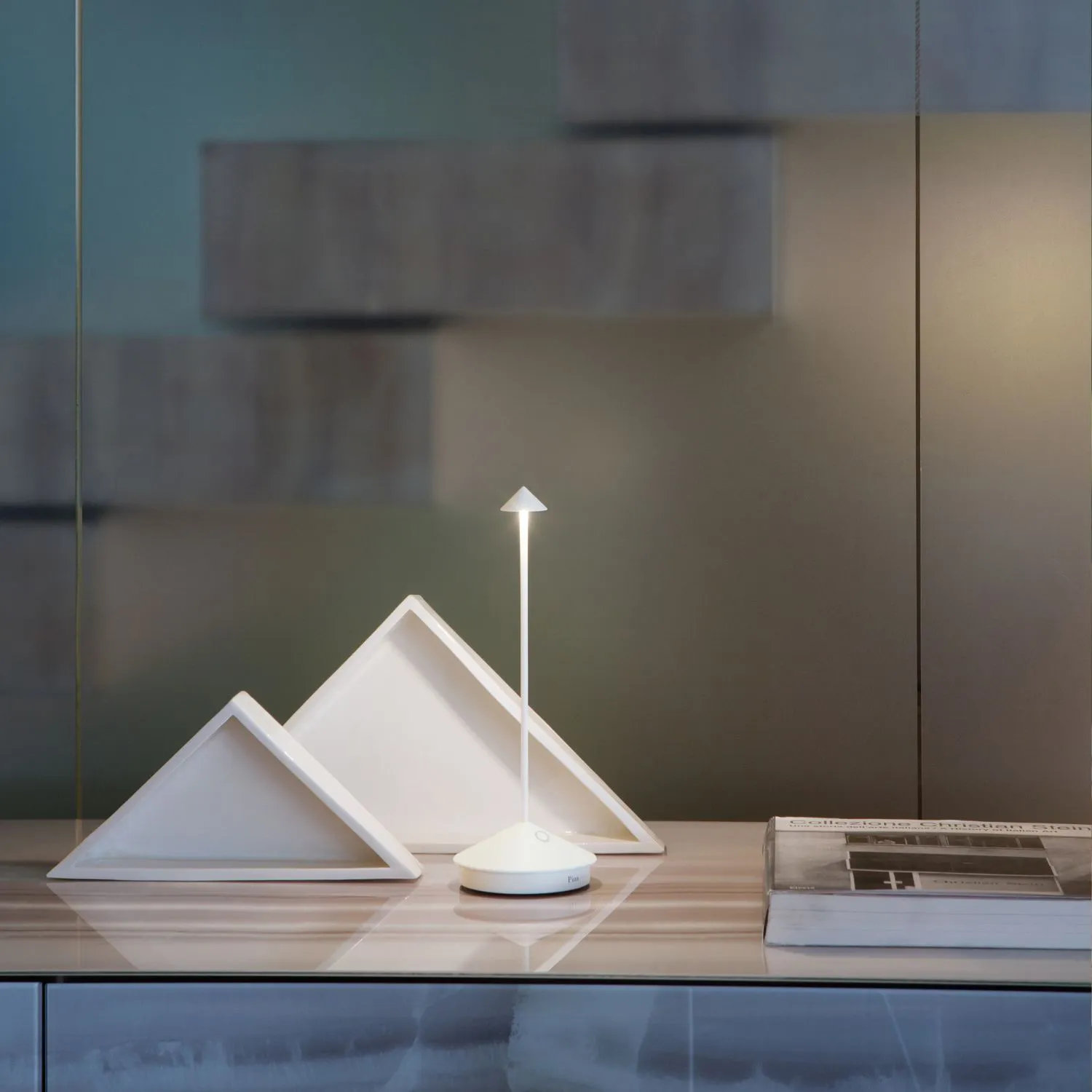 Zafferano Pina Pro Indoor/Outdoor Cordless Table Lamp