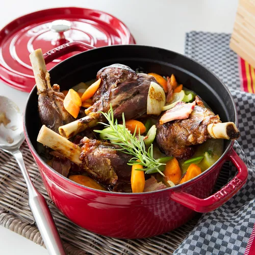 Staub Round Dutch Oven, 4 qt.