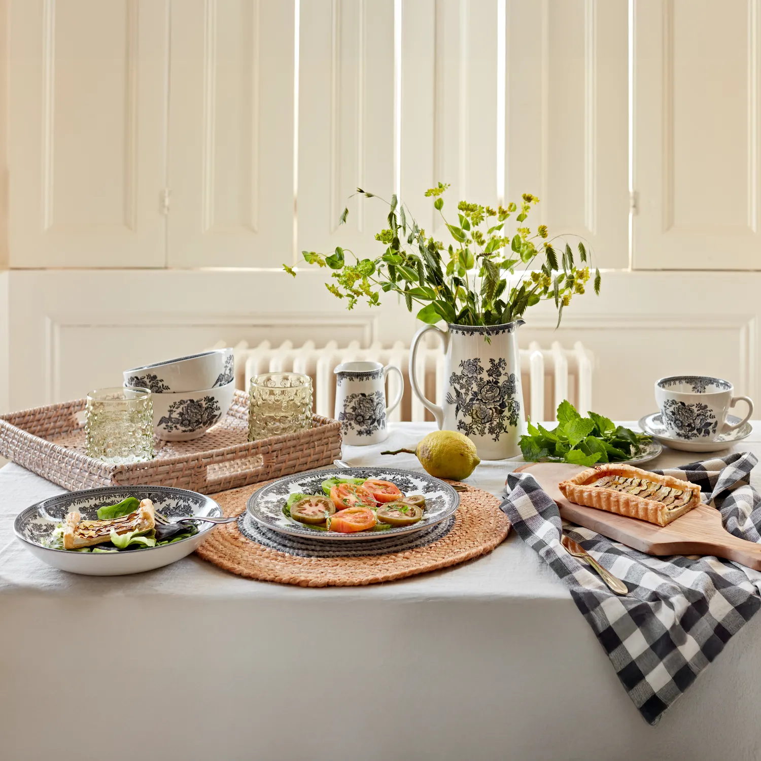 Burleigh Asiatic Pheasants Breakfast Cup 