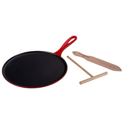 Le Creuset Cerise Crêpe Pan Set It is heavy & good quality, as you?d expect from Le Creuset