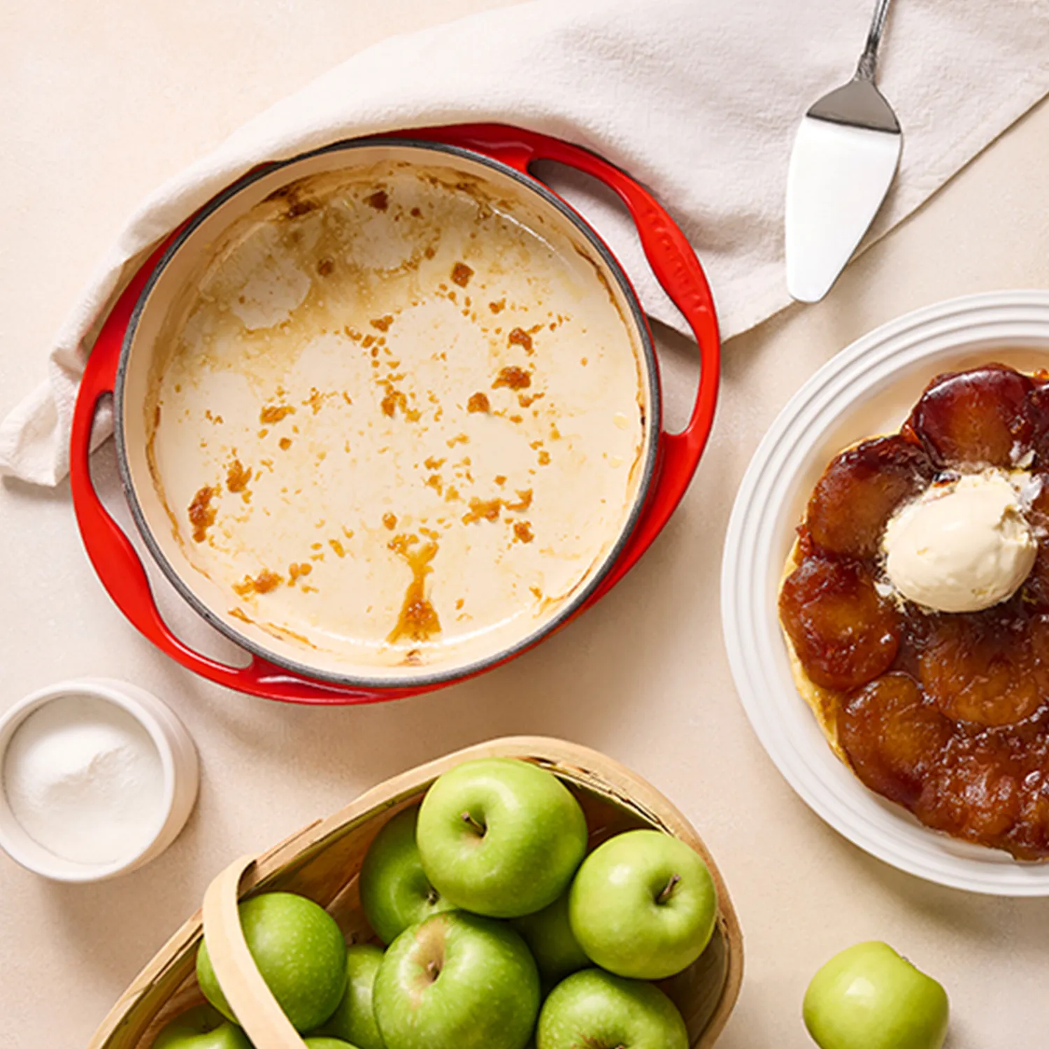 Le Creuset Heritage Tarte Tatin Dish, 2 qt.