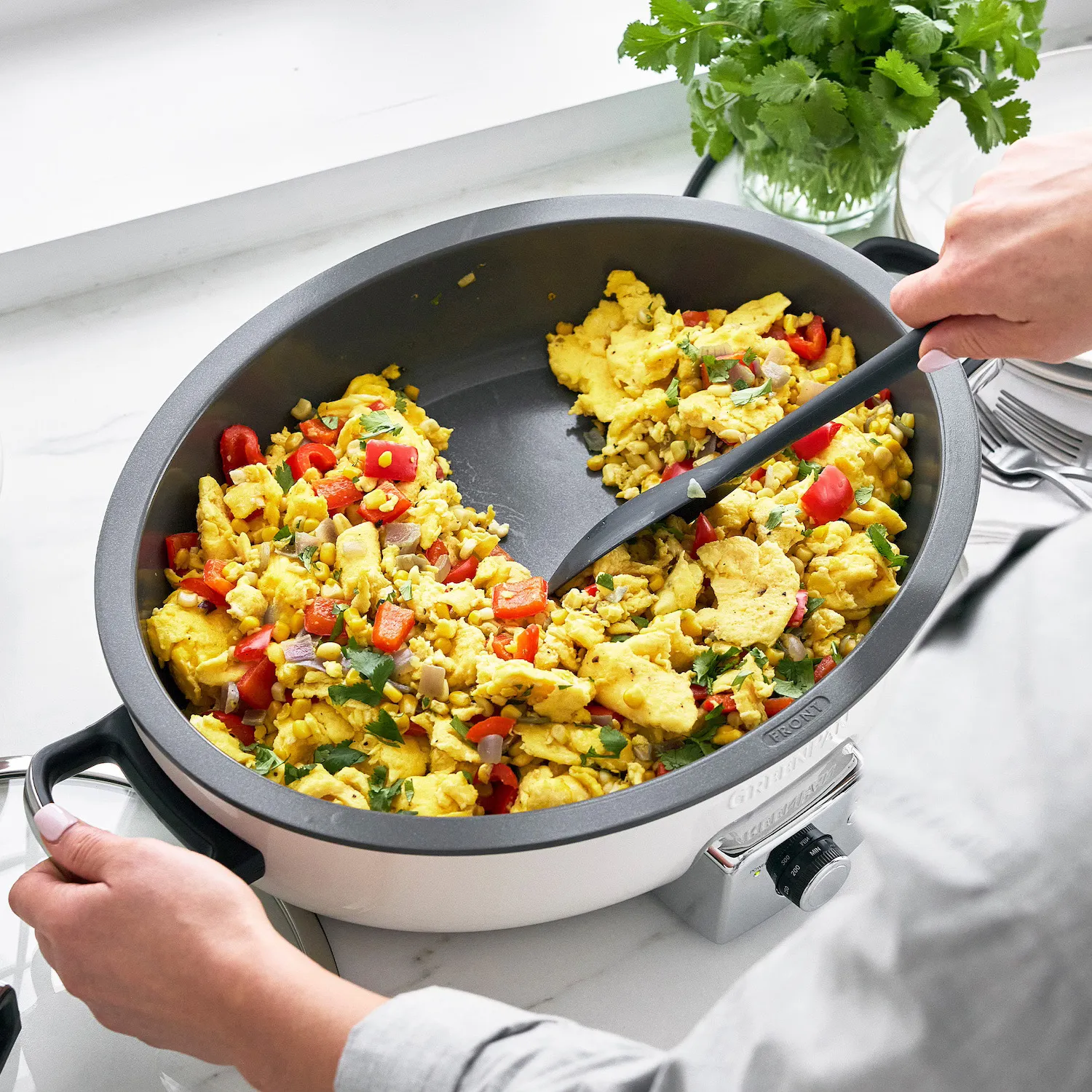 GreenPan Elite Ceramic Nonstick Oval Electric Skillet, 5.5 qt.