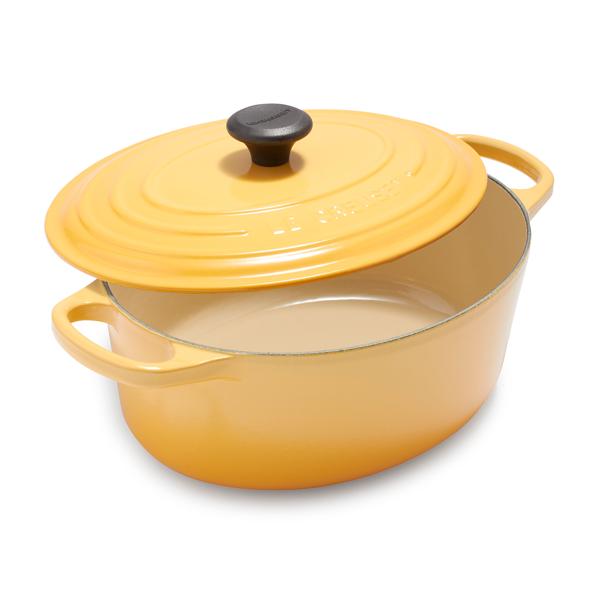 Le Creuset Signature Oval Dutch Oven, 3.5 qt., Honey