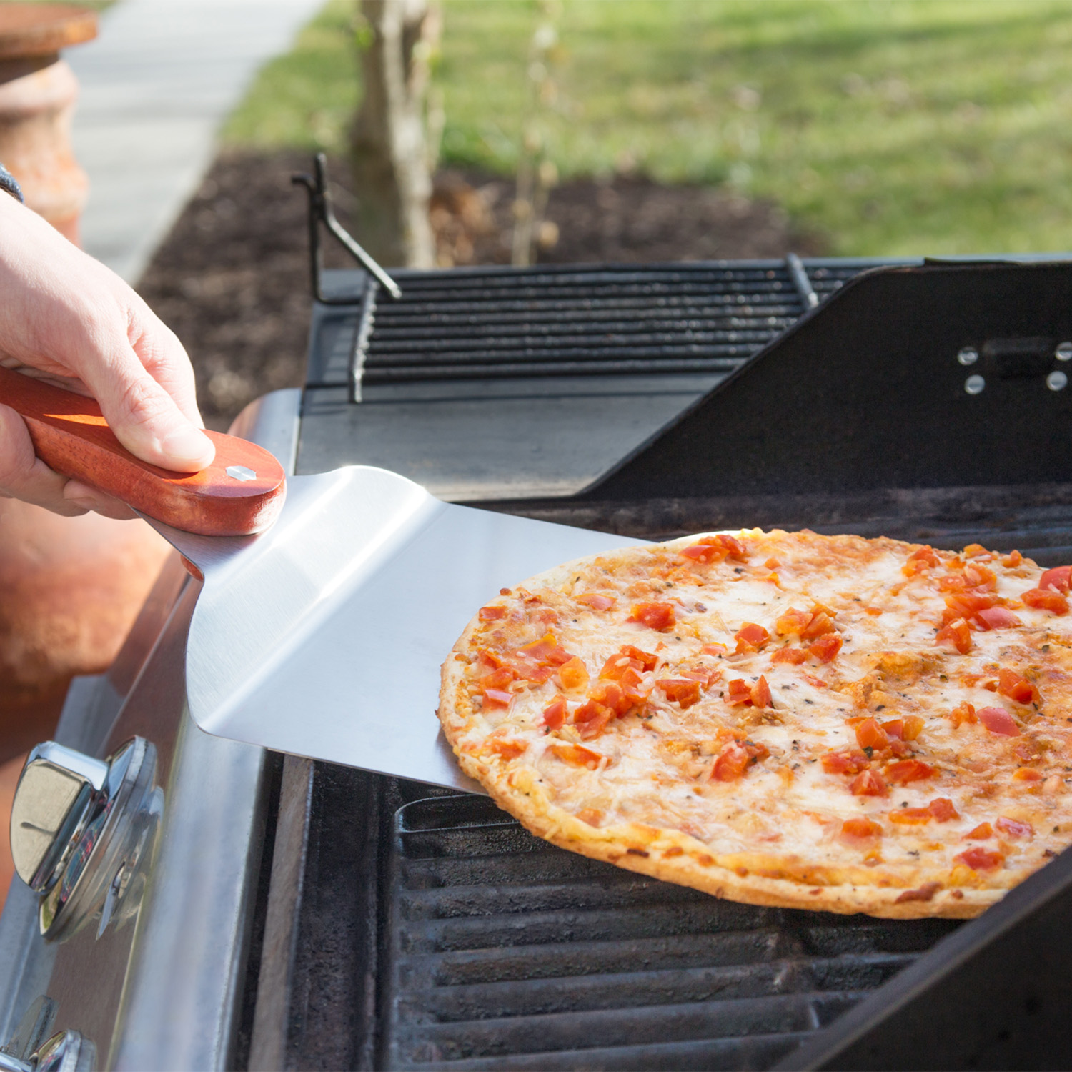 Outset Pizza Peel & Rocking Cutter Set