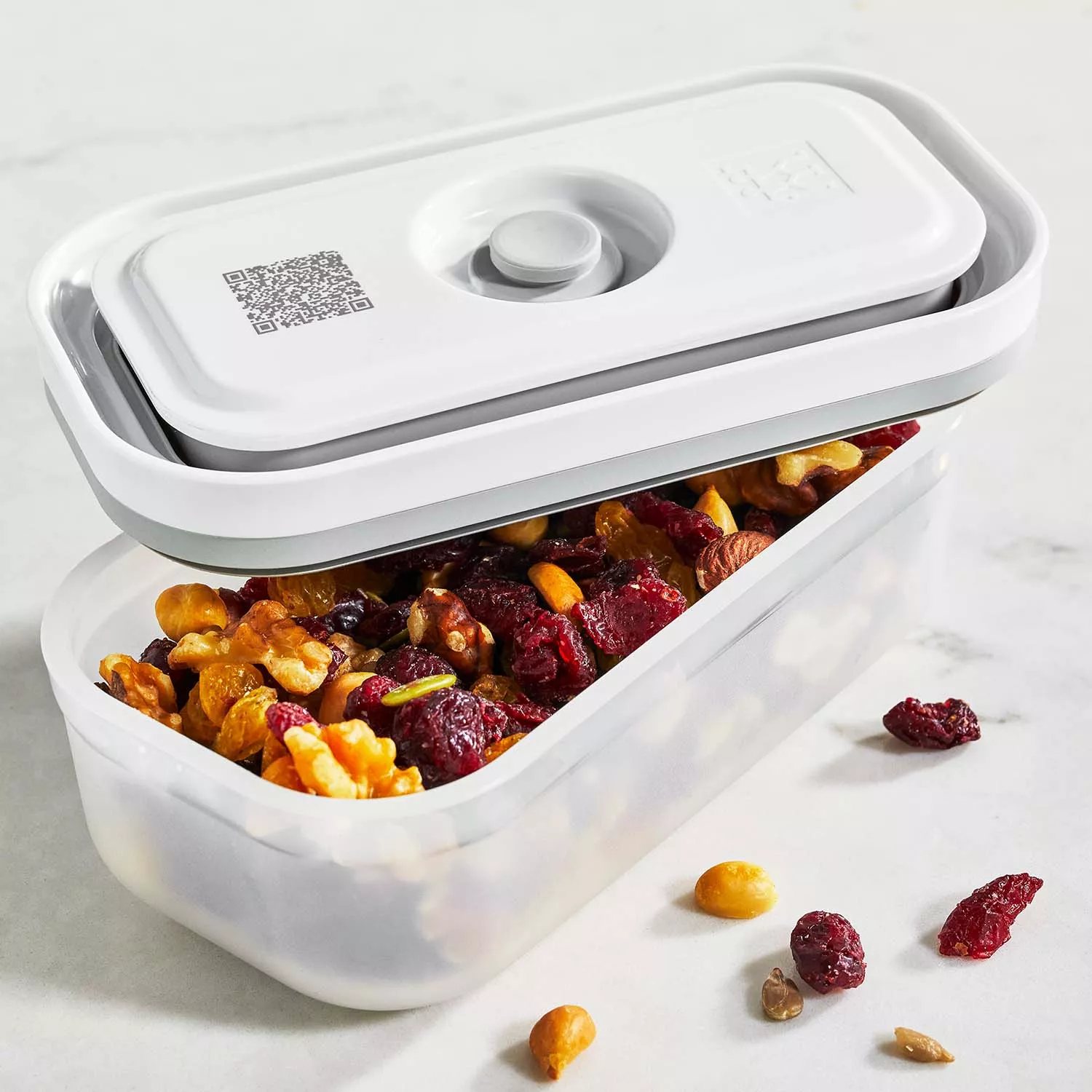 Zwilling Fresh & Save Plastic Vacuum Container, Tall Small