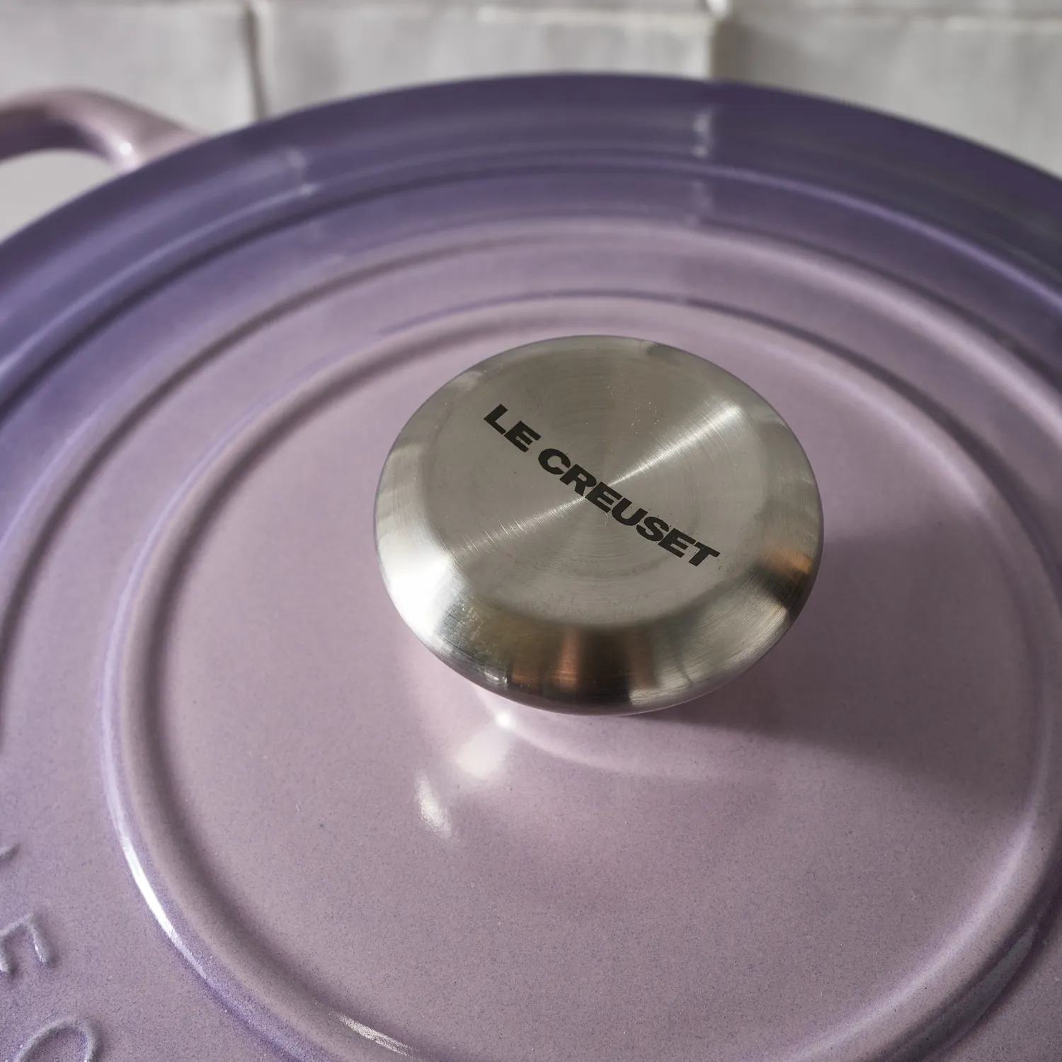 Le Creuset Signature Deep Round Dutch Oven, 6.5 qt.
