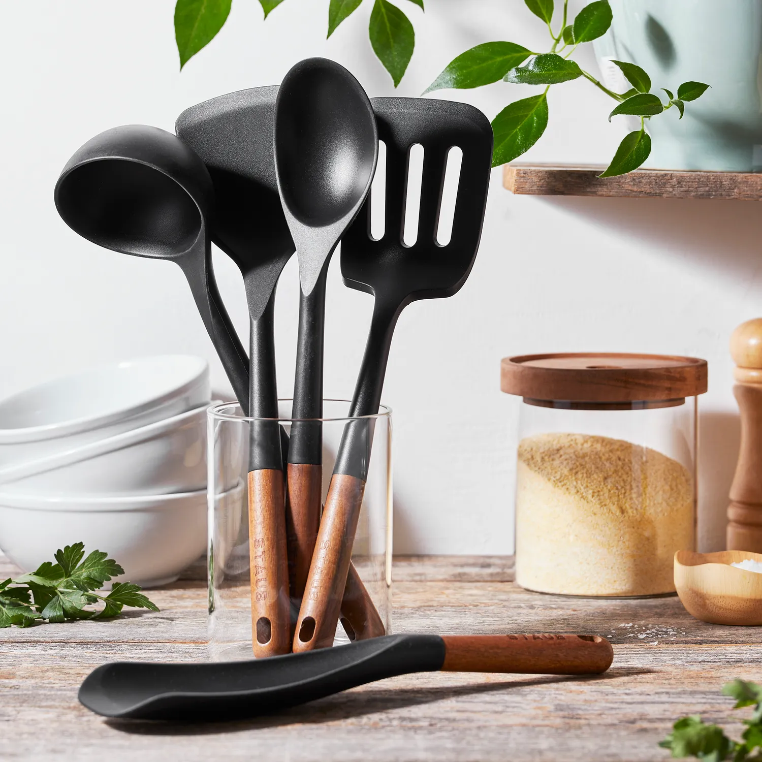 Staub Silicone & Wood Tool Sets