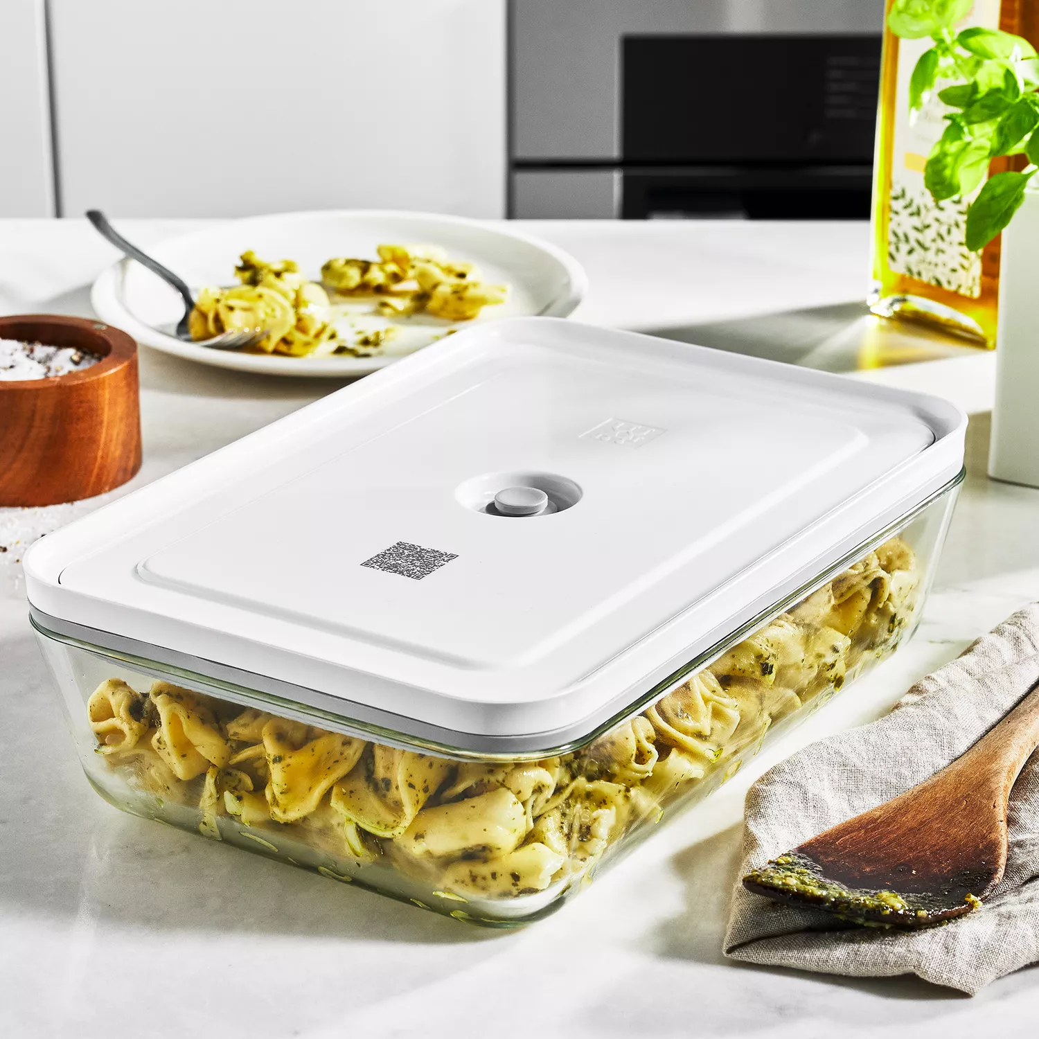 Zwilling Fresh & Save Review: Will This Vacuum Sealing System Keep