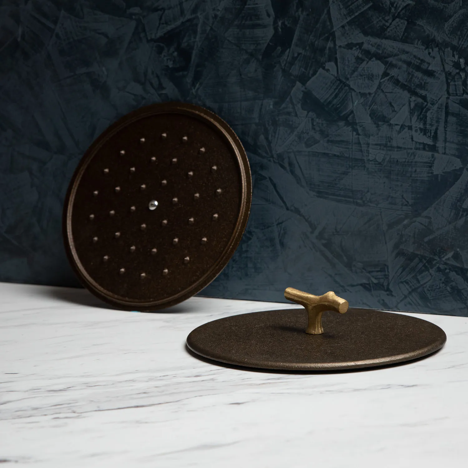 Nest Cast Iron Self-Basting Lid, 9"