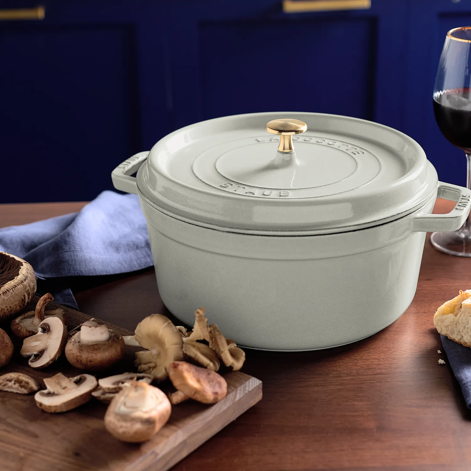 Staub Essential French Oven, 5 Qt. 