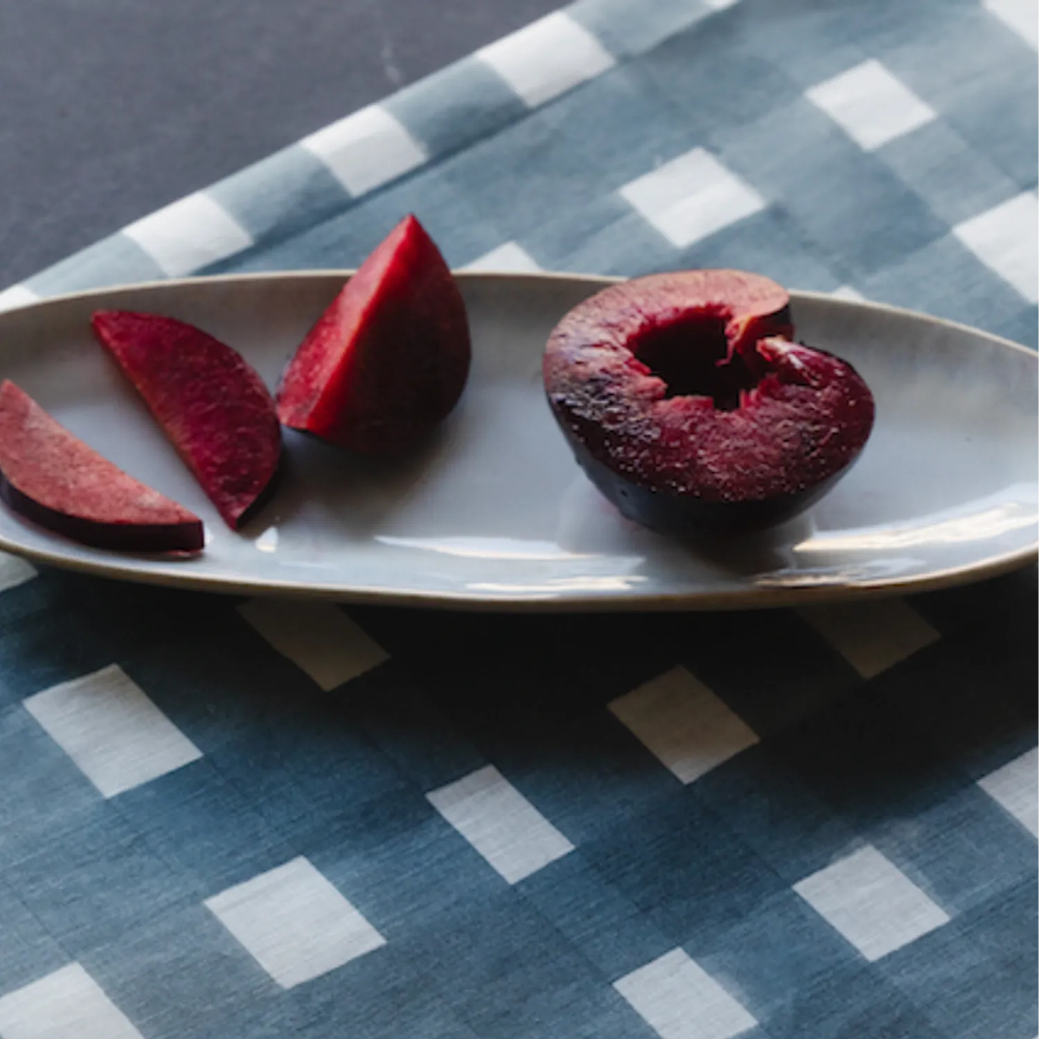 Goldie Home Crosshatch Table Runner