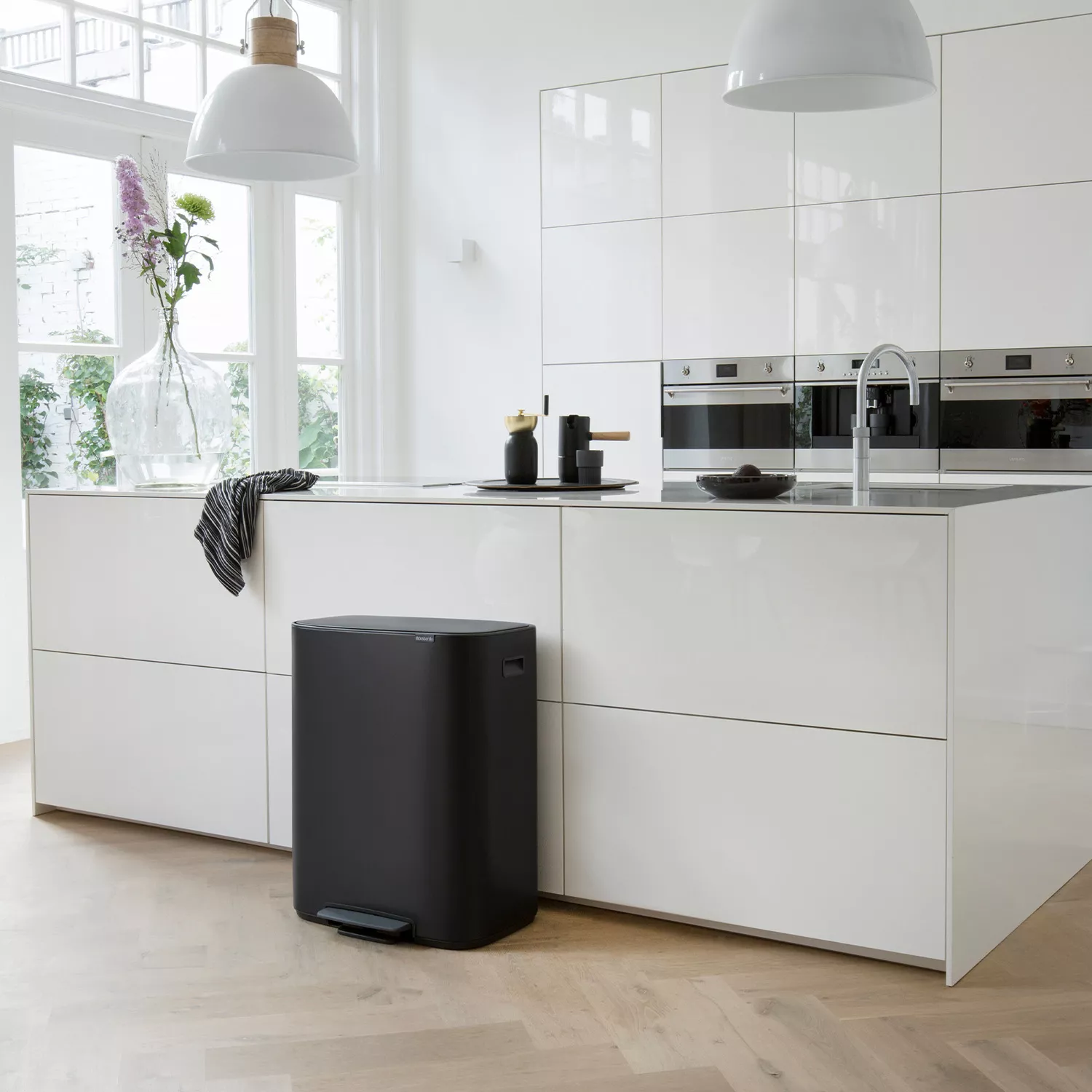 Brabantia Bo Step Can, 60 L