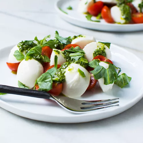 Mozzarella Pesto Salad