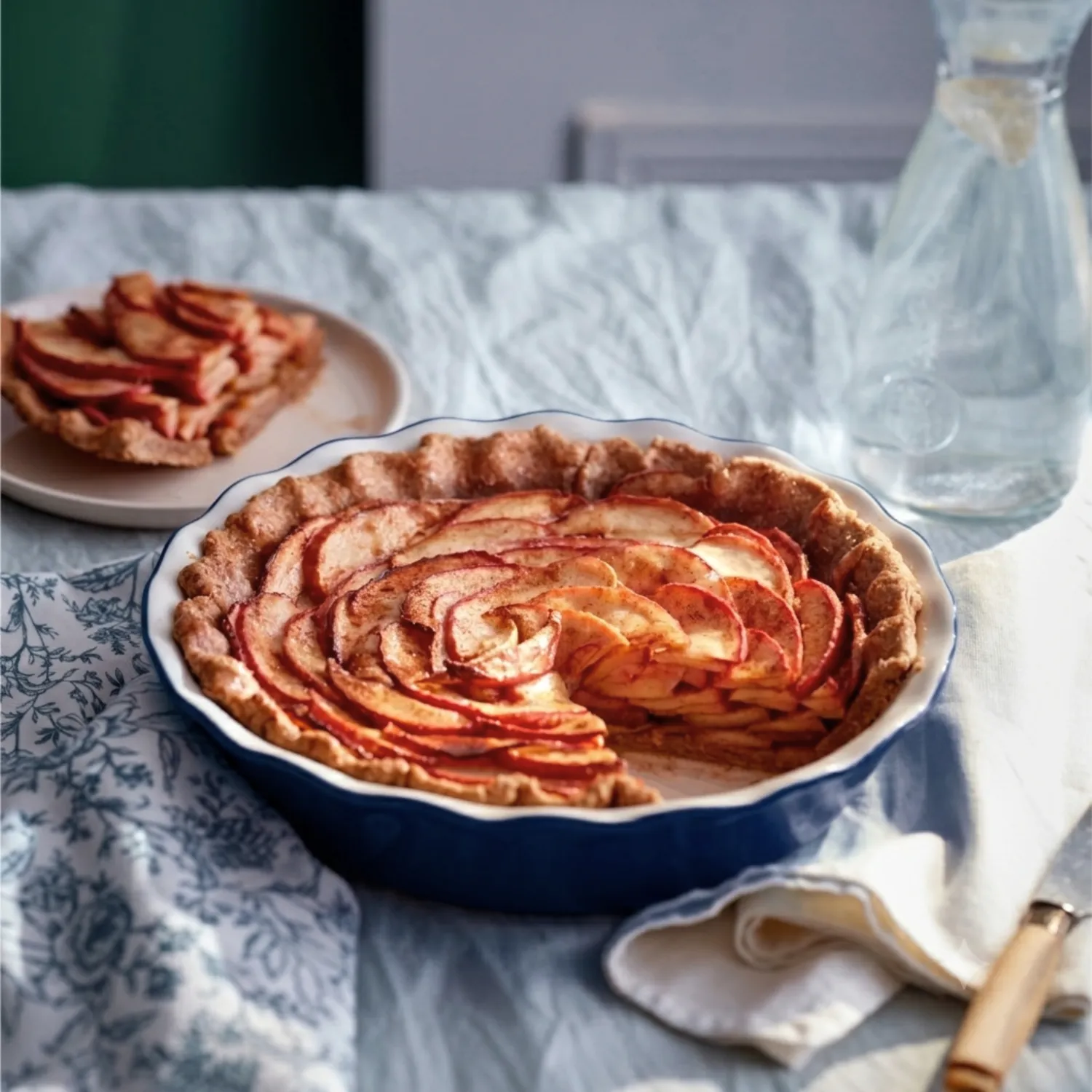 Emile Henry Modern Classics Ribbed Pie Dish, 9"