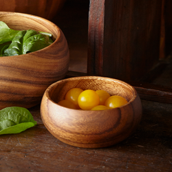 Acacia Wood Appetizer Bowl