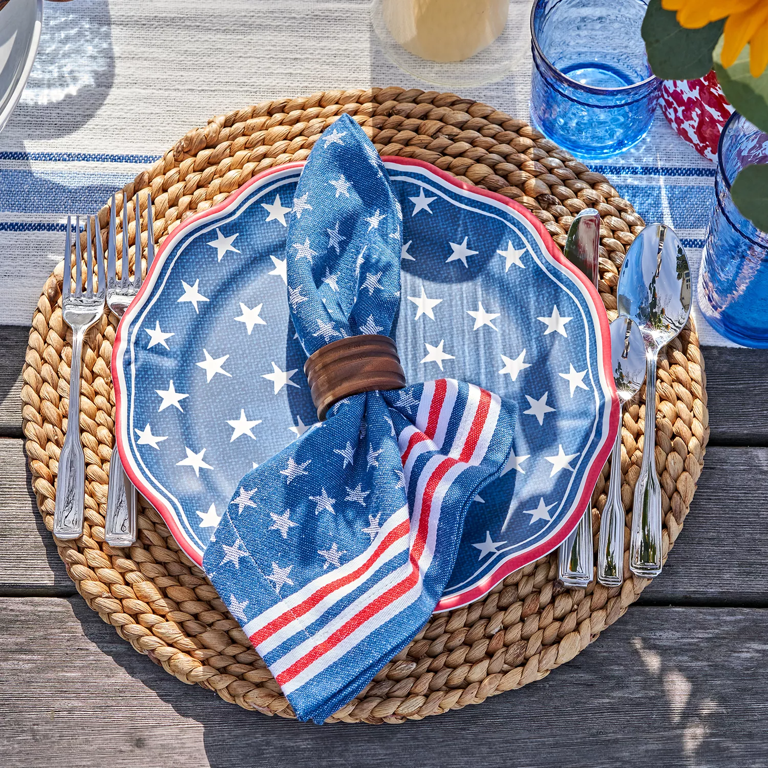 Sur La Table Stars & Stripes Melamine Dinner Plates, Set of 4