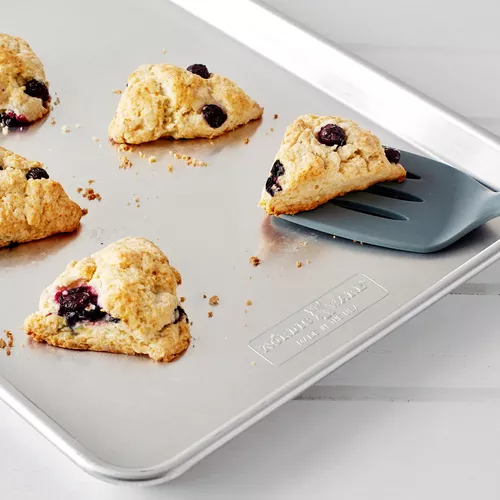 Nordic Ware Naturals for Sur La Table Half-Sheet Pan