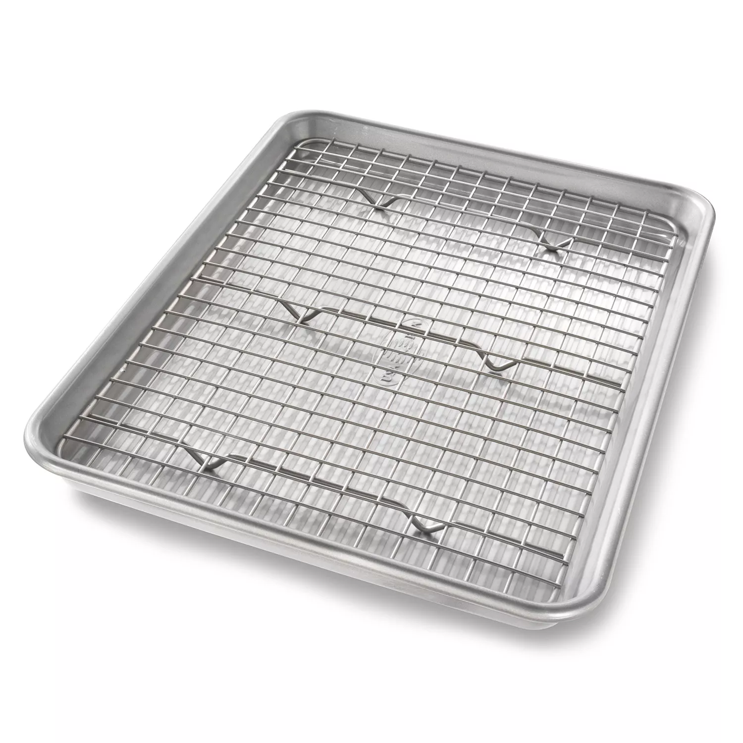 USA Pan Quarter Sheet Nonstick Pan and Bakeable Nonstick Cooling Rack Set