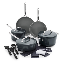GreenPan GP5 11-Piece Cookware Set with Bonus Pan Protectors Excellent stock pot for use on induction stove top