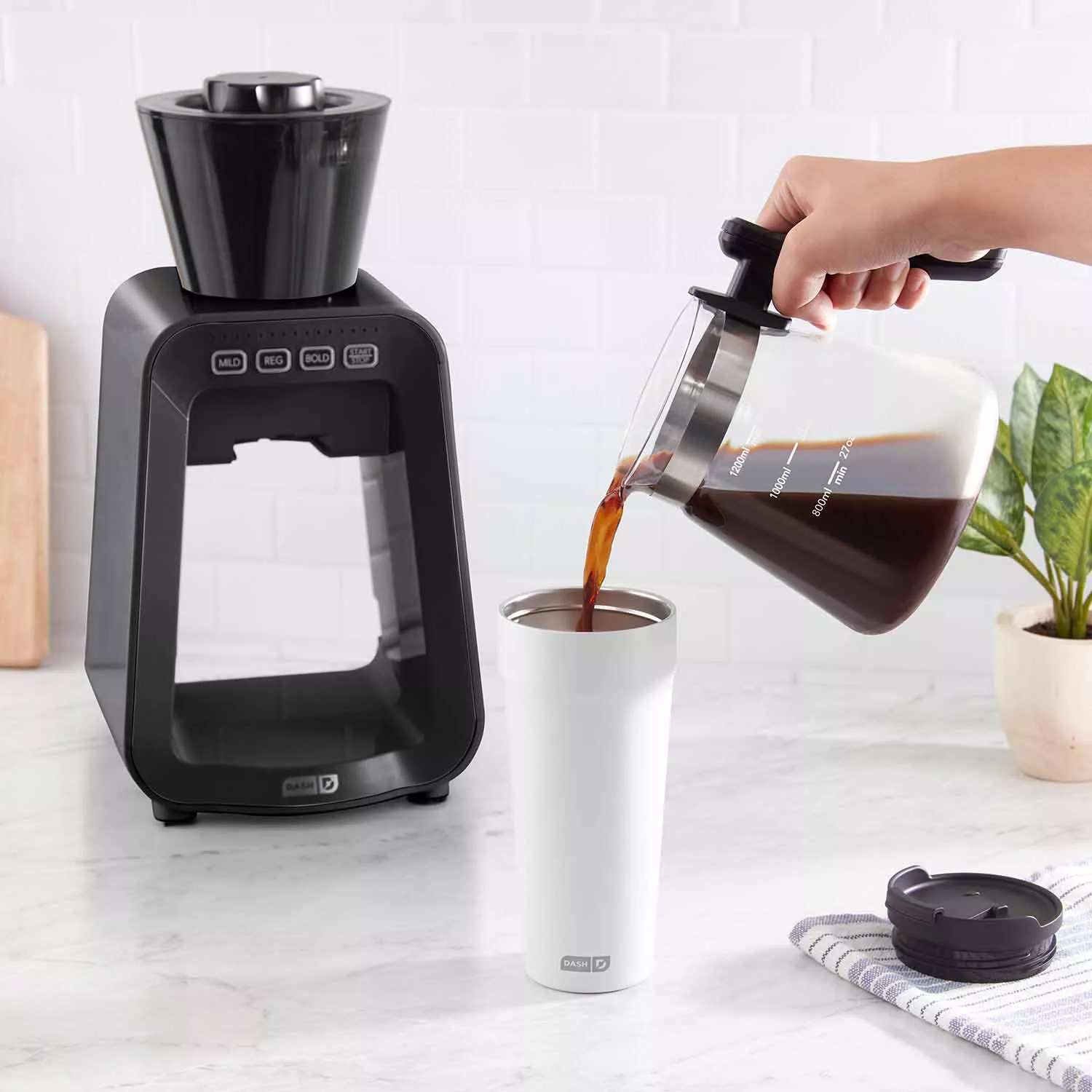 Dash Rapid Cold Brew Coffee Maker in Black