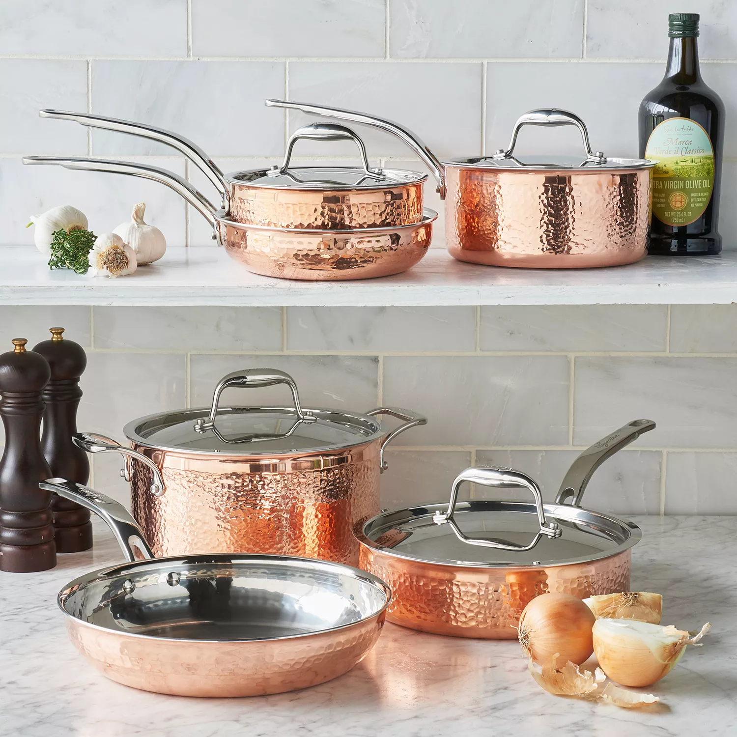 Black & Copper Kitchen Utensils with Copper Utensil Holder- 17PC Set:  Measuring Cups and Spoons, Rose Gold Kitchen Utensils Set - Black and  Copper