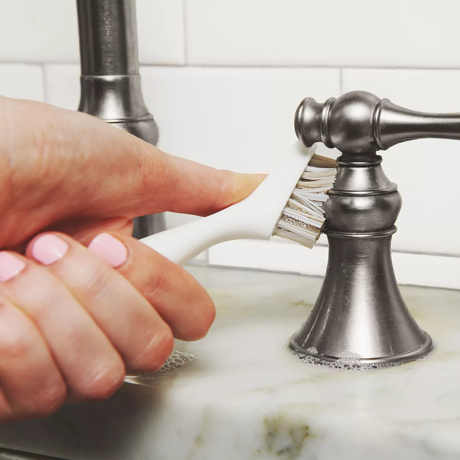 Full Circle Micro Manager Detail Brush