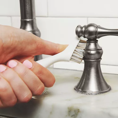 Full Circle Micro Manager Detail Brush