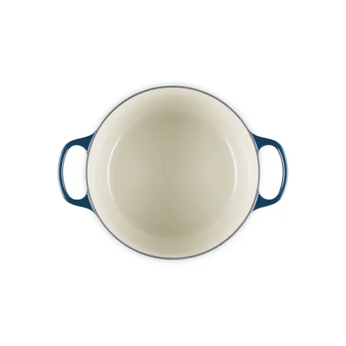 Le Creuset Signature Deep Round Dutch Oven, 6.5 qt.