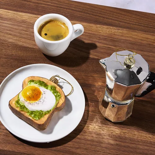 Sur la table Coffee Moka Pot Ornament