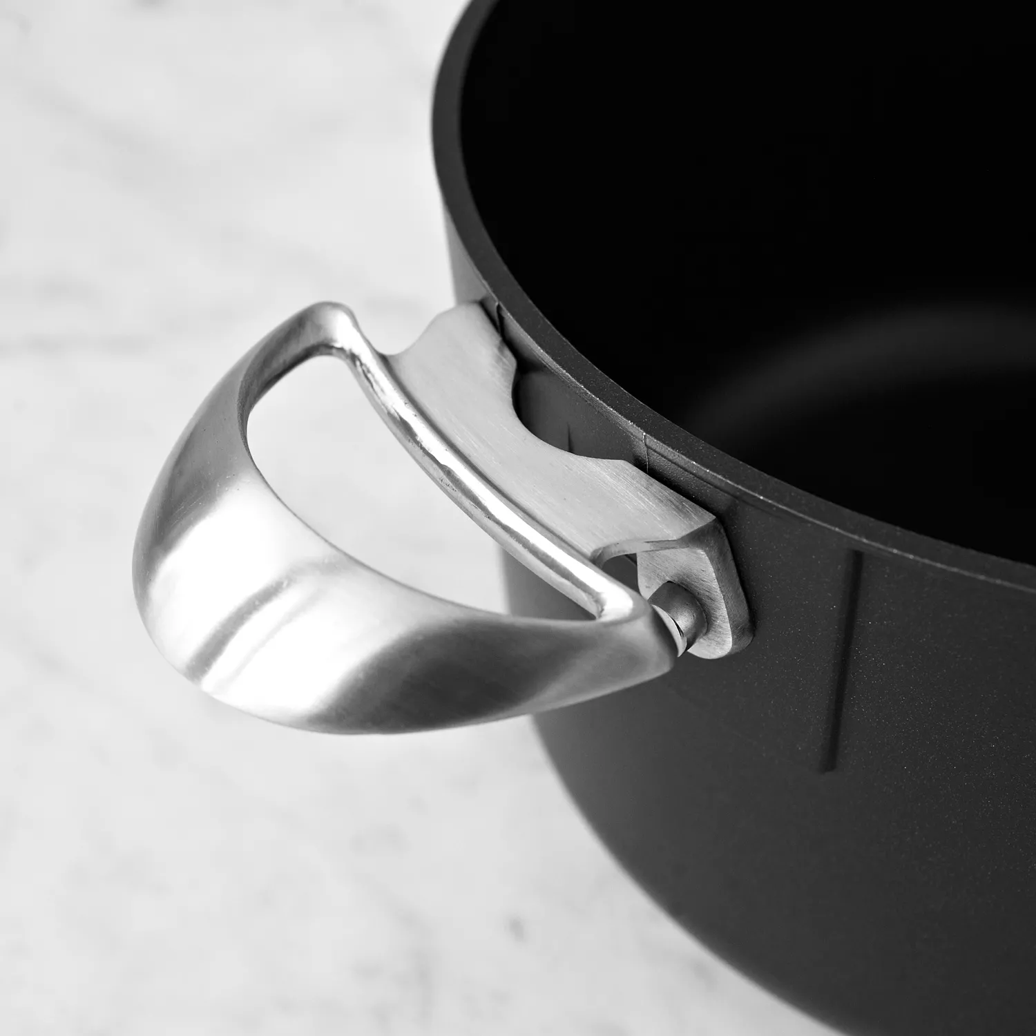 Scanpan Pro IQ Nonstick Dutch Oven, 6.5 qt.