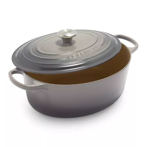 Le Creuset Signature Oval Dutch Oven, 8 qt.