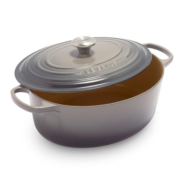 Le Creuset Signature Oval Dutch Oven, 8 qt.
