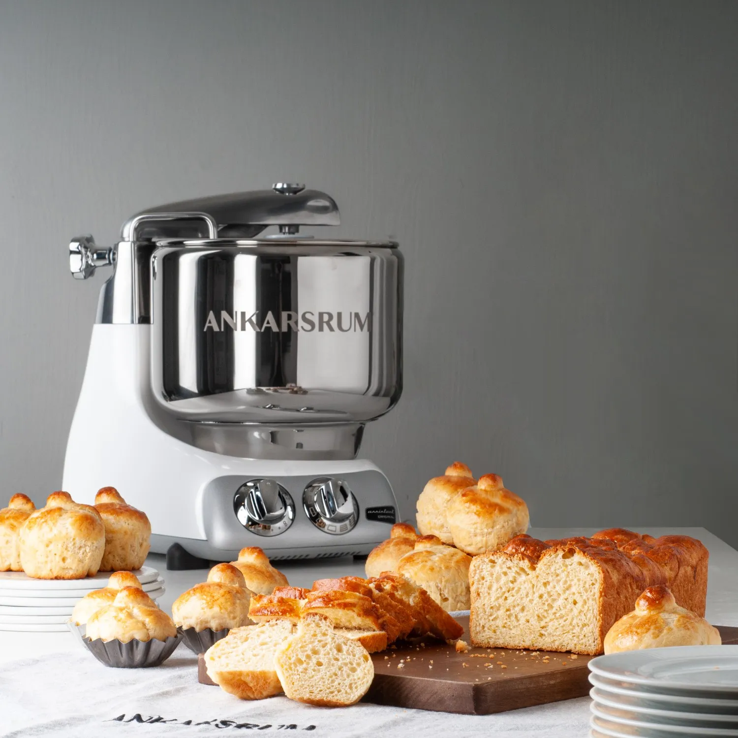 Ankarsrum Assistent® Original Stand Mixer, 7 Qt. 