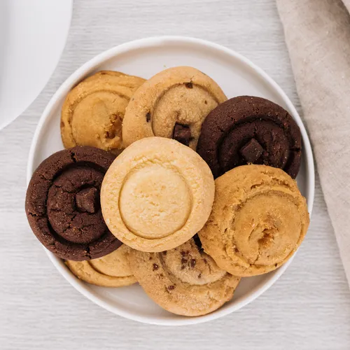 Mary Macleod's Signature Shortbread Cookie Tin