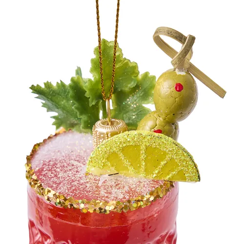 Sur la table Bloody Mary Ornament