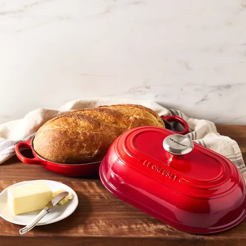 Le Creuset Signature Oval Bread Oven, 1.5 qt.
