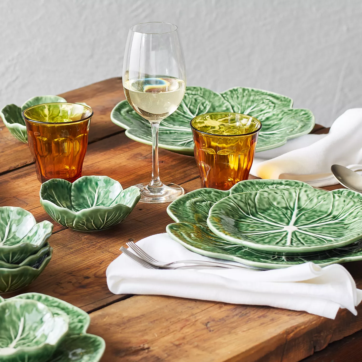 Bordallo Pinheiro Cabbage Green Dessert Plate