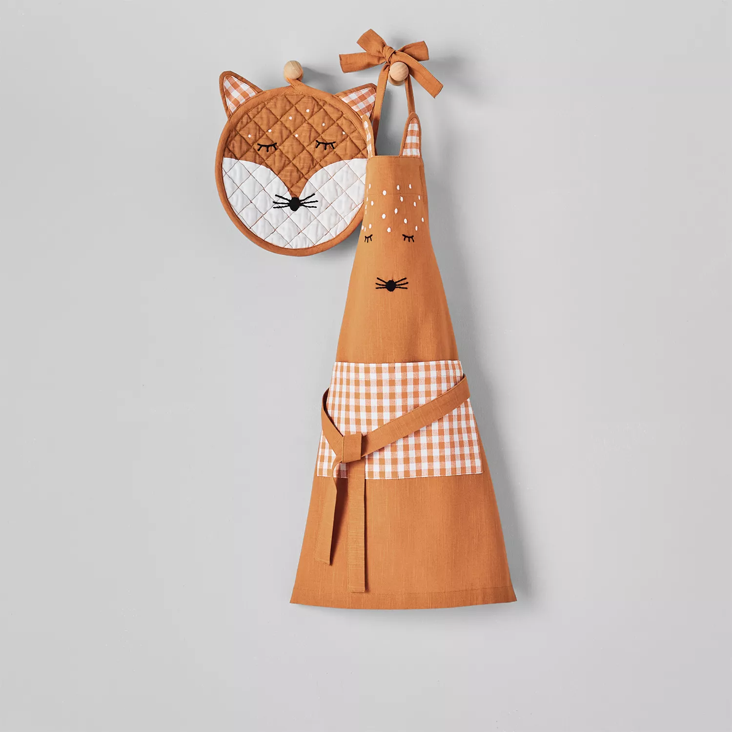 Sur La Table Children's Fox Kitchen Set