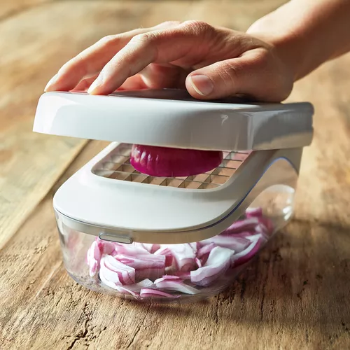 OXO Good Grips Vegetable Chopper with Easy-Pour Opening