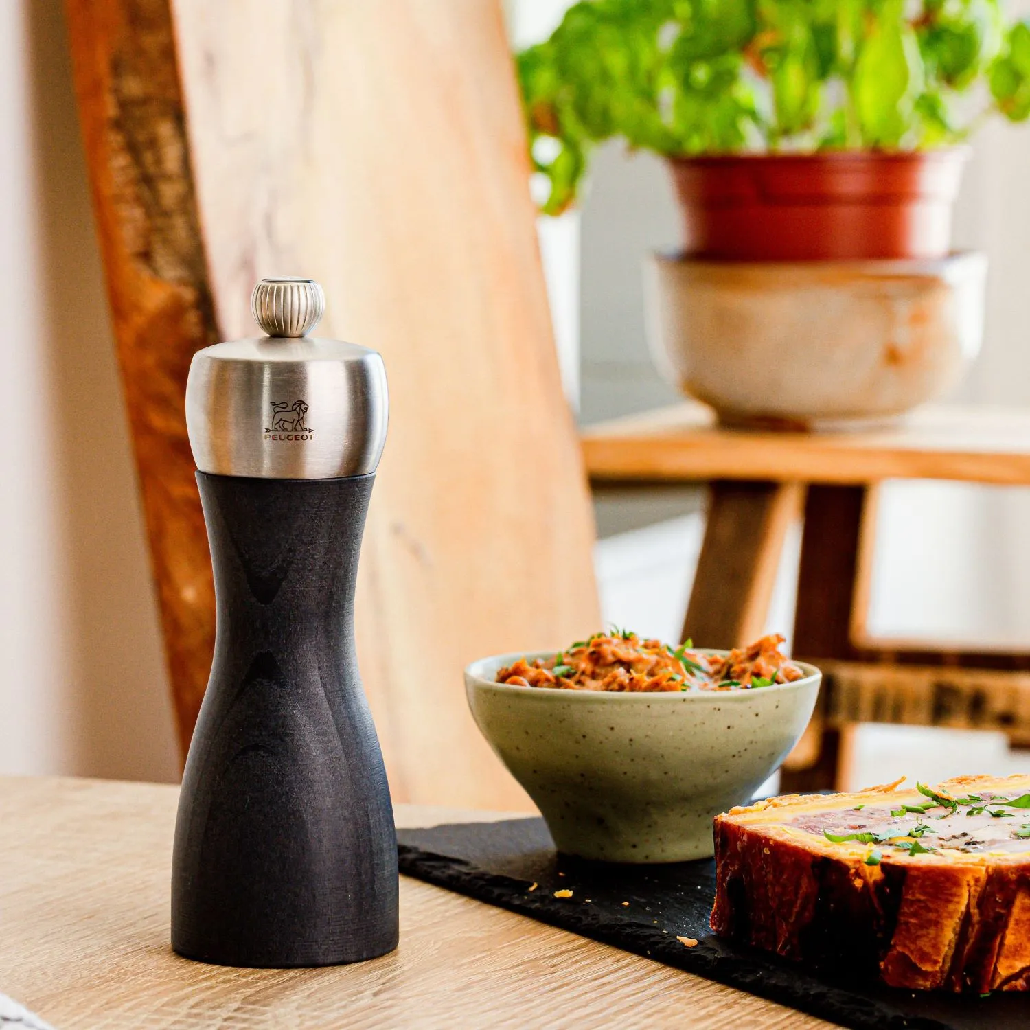 Peugeot Fidji Pepper Mills, 6"