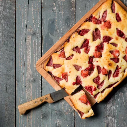 Strawberry Yogurt Cake