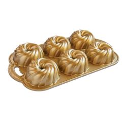 Nordic Ware Swirl Bundtlette Pan