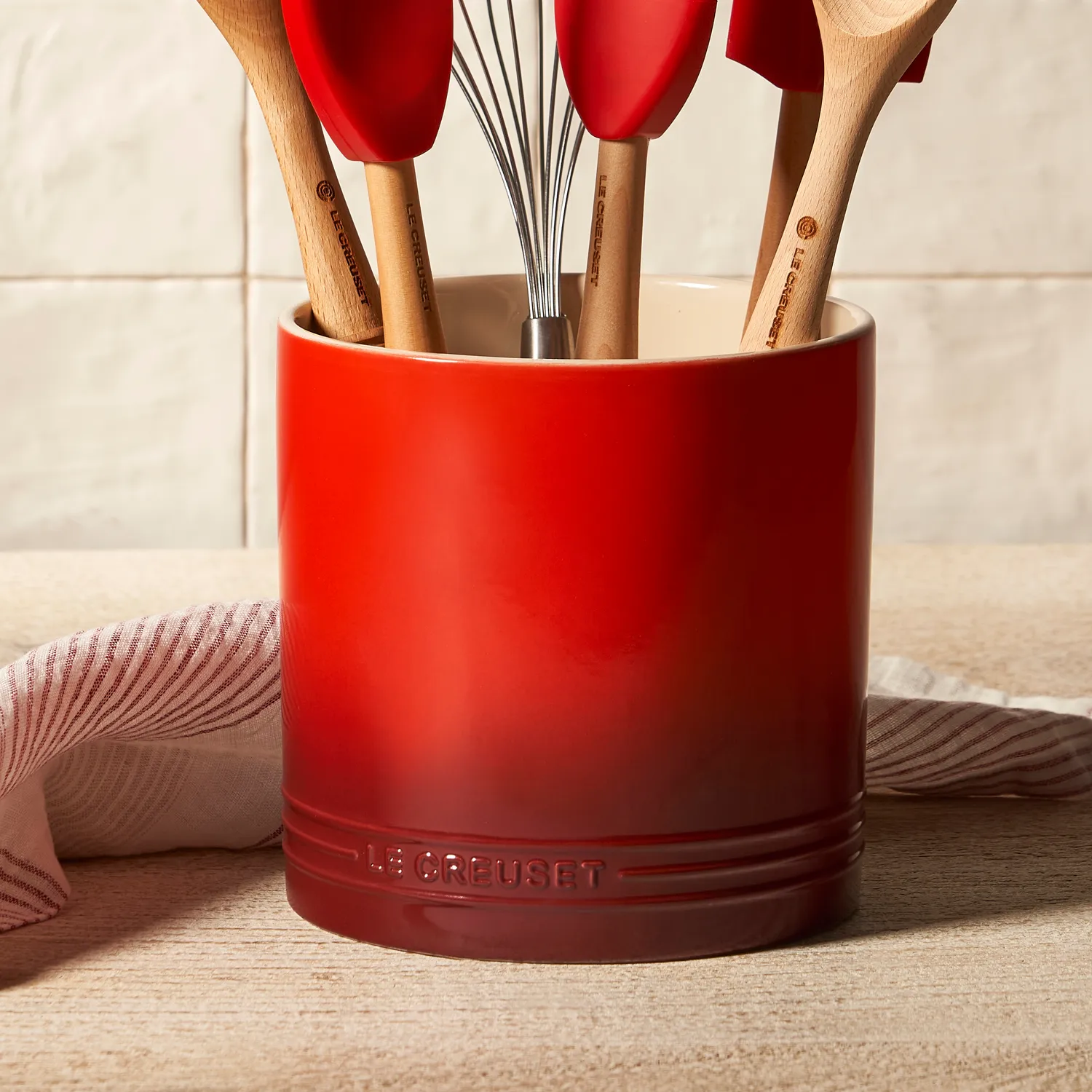 Le Creuset Utensil Crock, 2.7 qt.