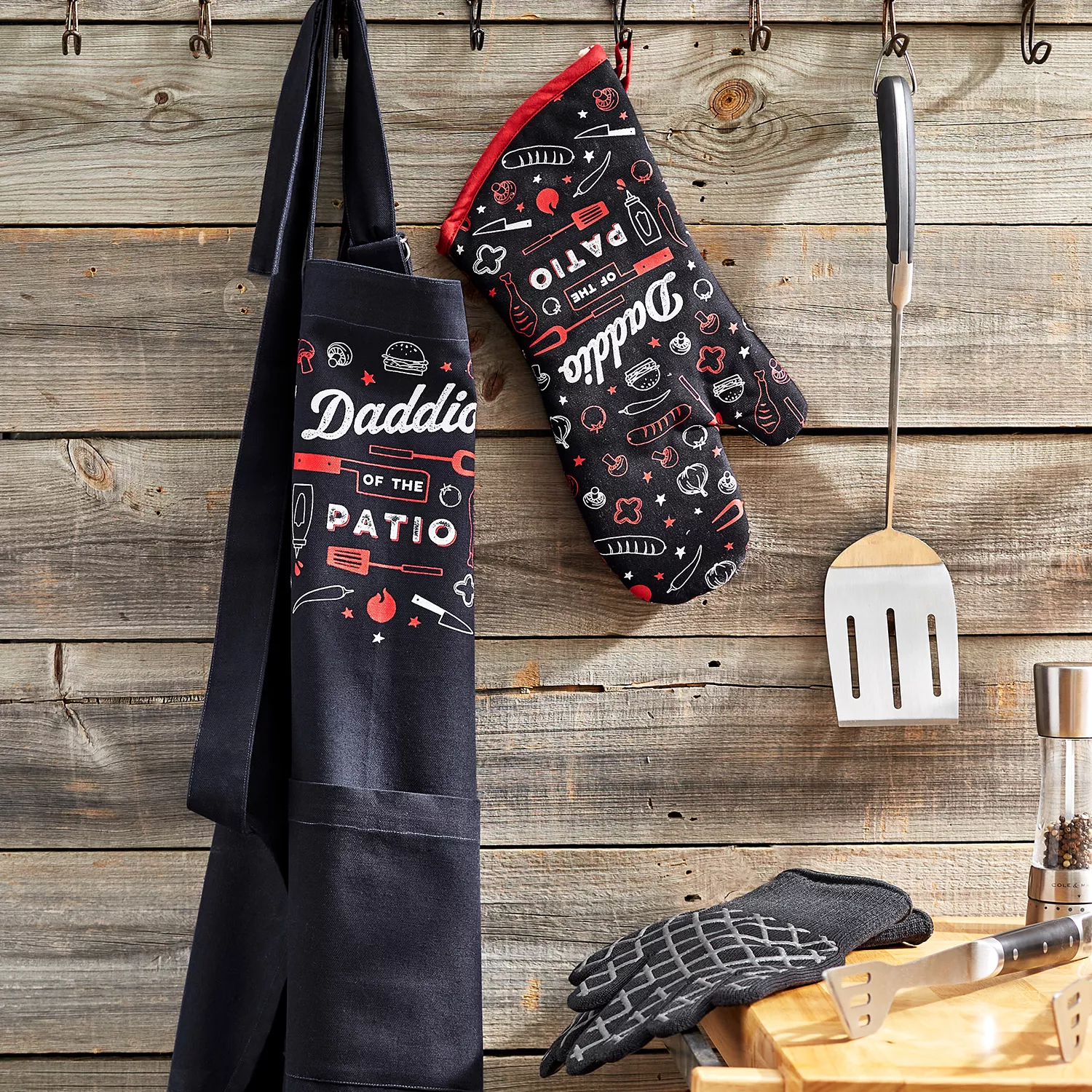 Sur La Table Daddio of the Patio Apron