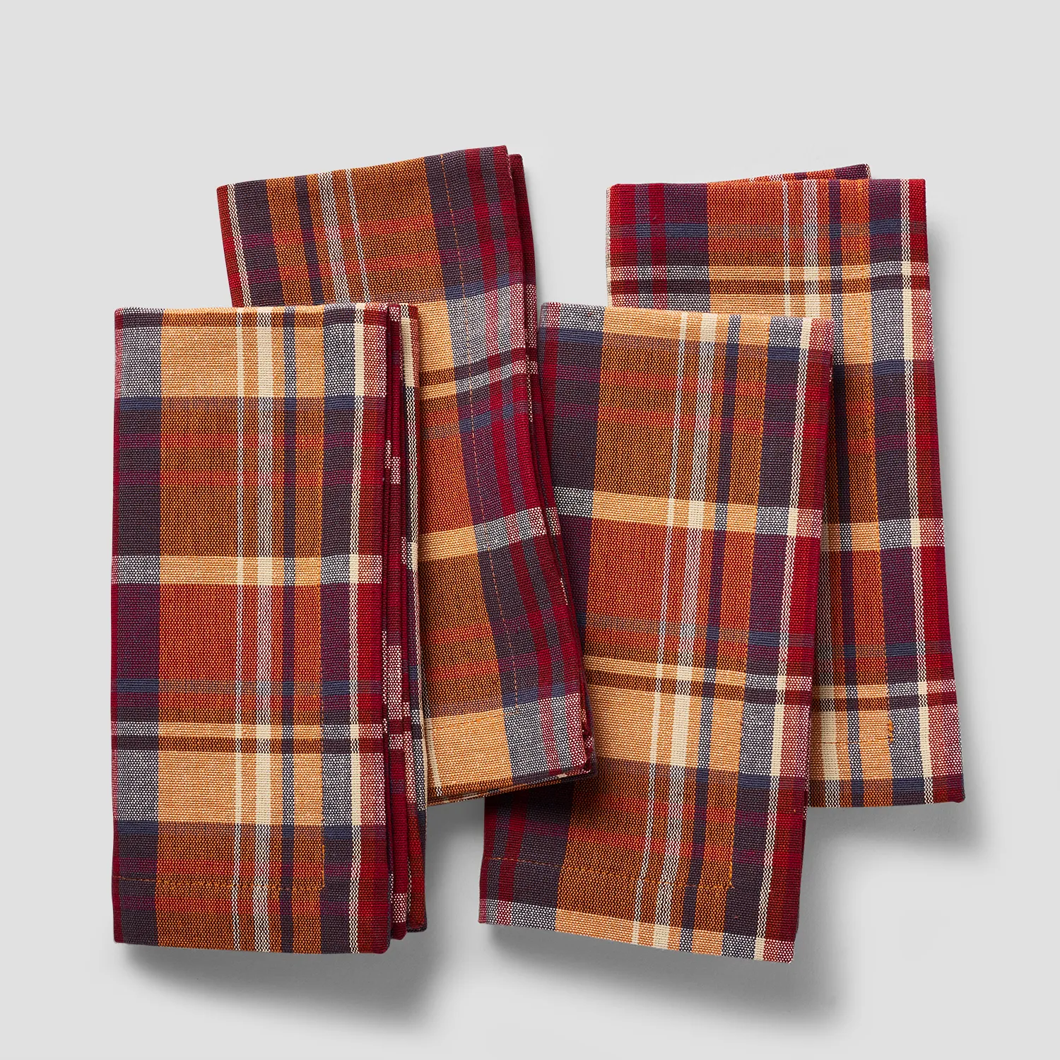 Sur la table Thanksgiving Plaid Napkins, Set of 4