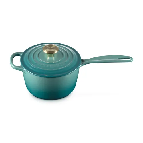 Le Creuset Signature Saucepan, 1.75 qt.