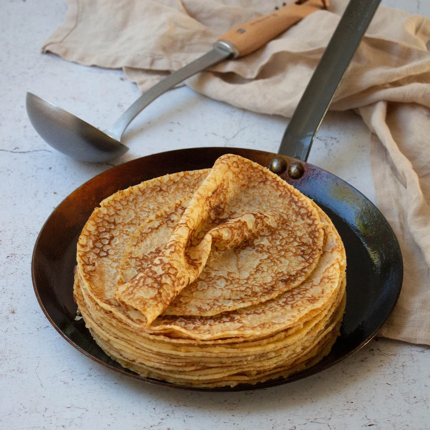 de Buyer Mineral B Carbon Steel Crêpe & Tortilla Pan